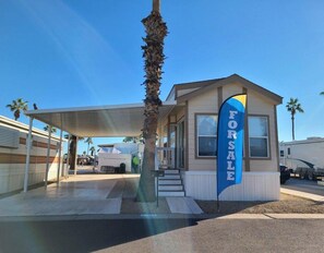 Interior - Mesa Spirit RV Resort (Mesa)