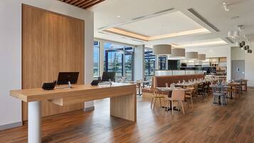 Room, 2 Single Beds, Ocean View | Lobby