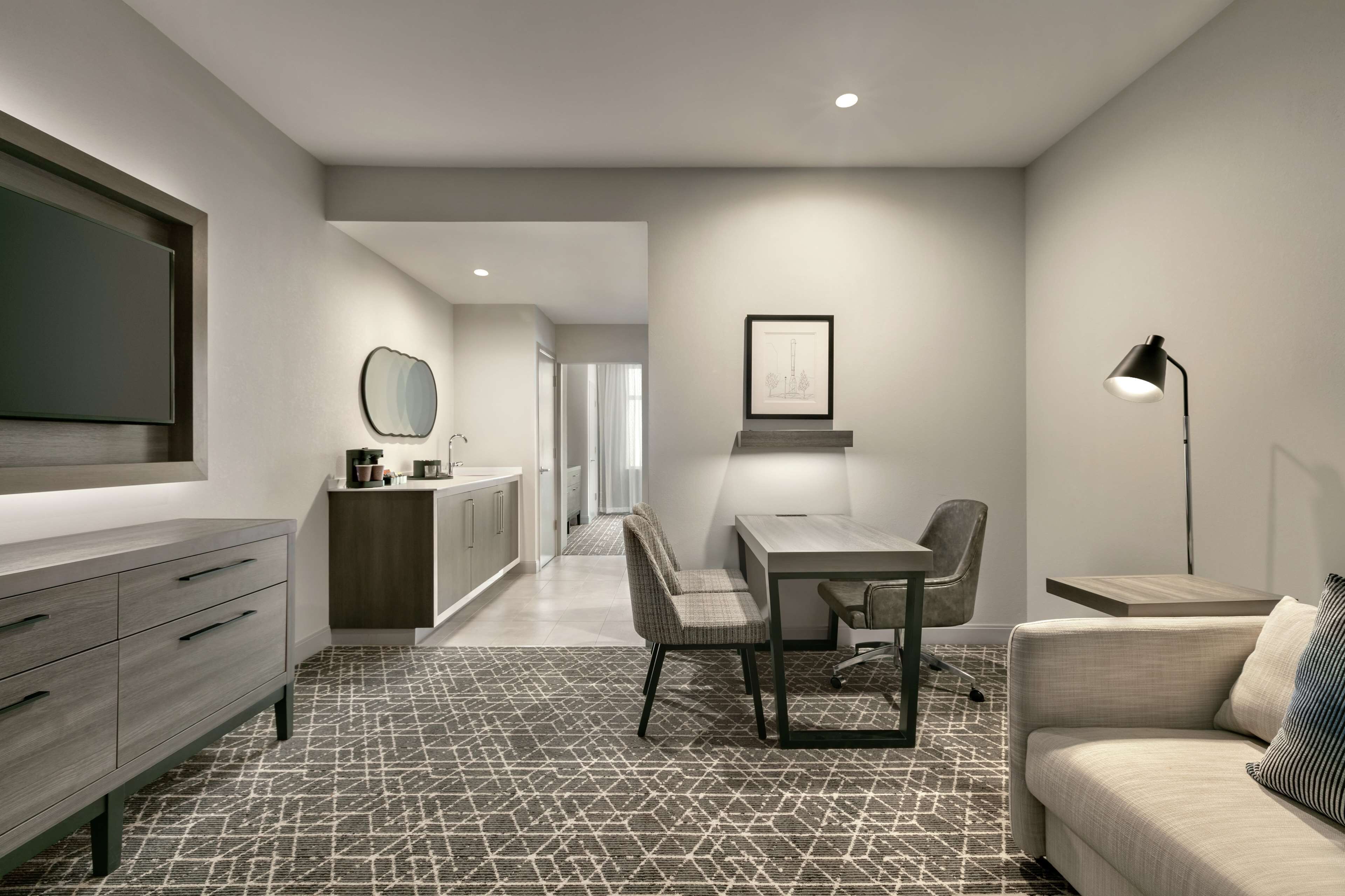 Photo - Embassy Suites by Hilton Atlanta Midtown