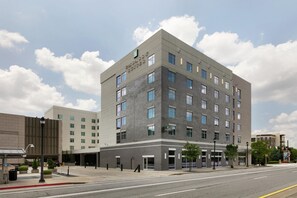 Exterior - Embassy Suites by Hilton Atlanta Midtown (Atlanta)