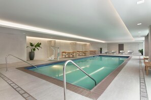 Pool - Embassy Suites by Hilton Atlanta Midtown (Atlanta)