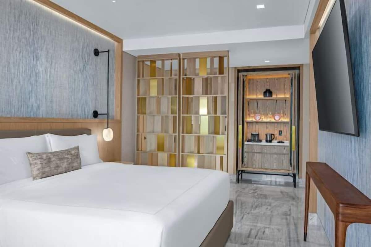 2 quartos, cofres nos quartos, cortinas blackout