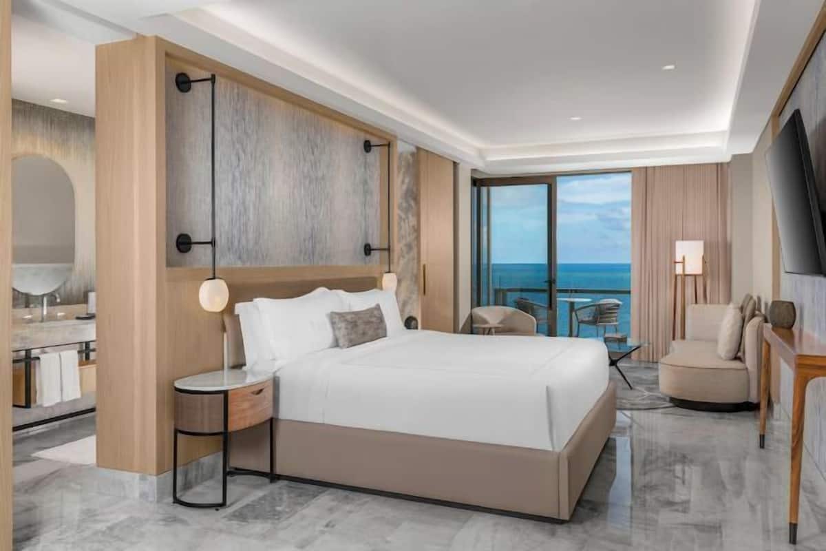 2 quartos, cofres nos quartos, cortinas blackout