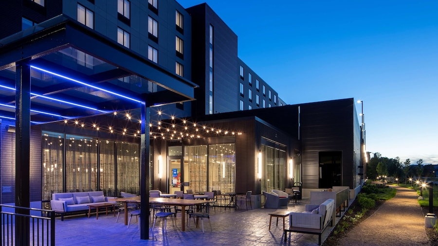 Hilton Garden Inn Madison Downtown