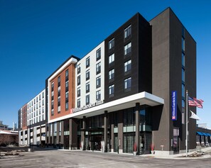 Exterior - Hilton Garden Inn Madison Downtown (Madison)