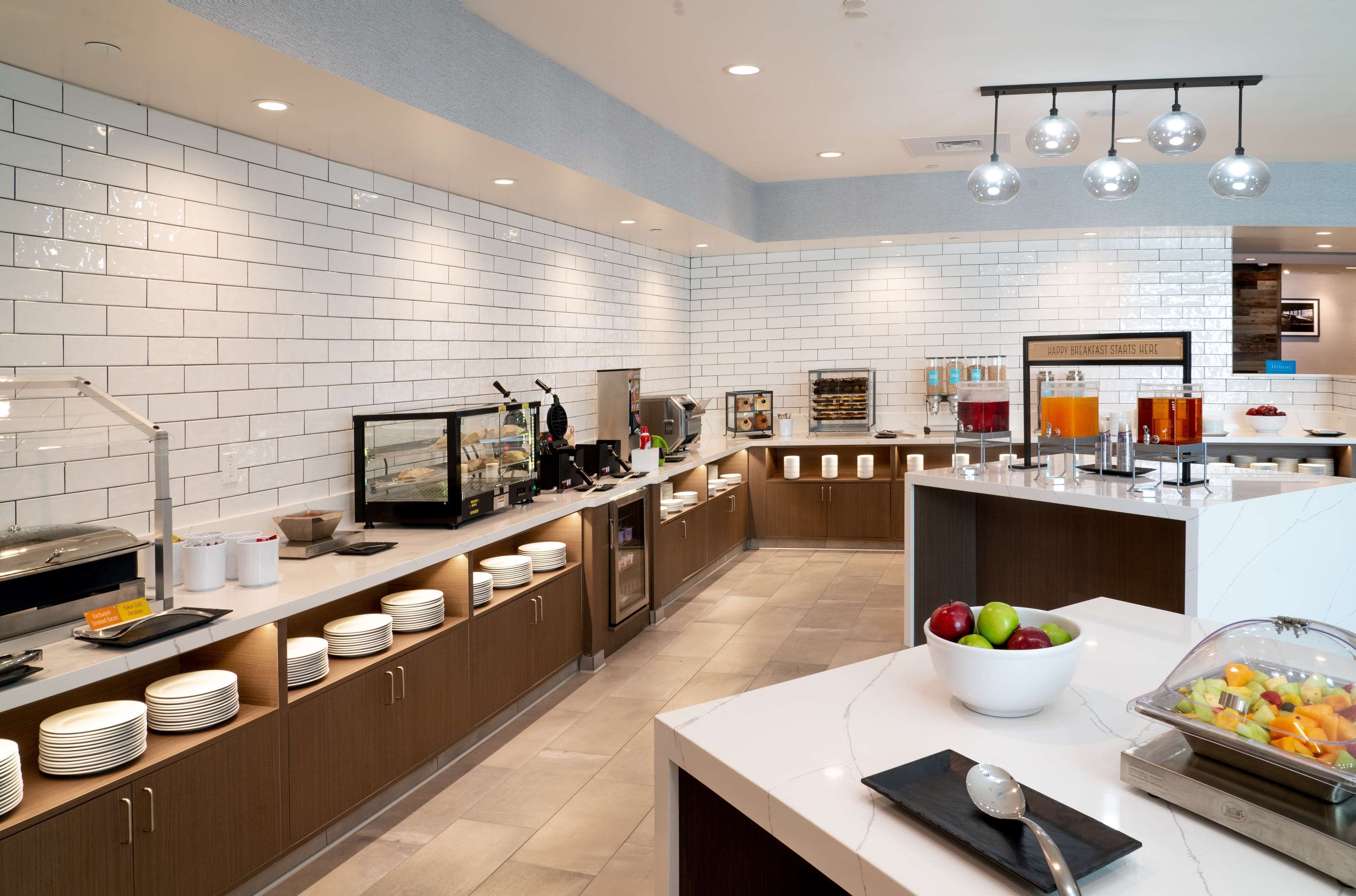 包每日自助式早餐