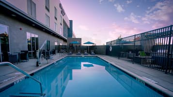 Udendørs pool