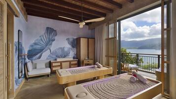 Couples treatment rooms, massages