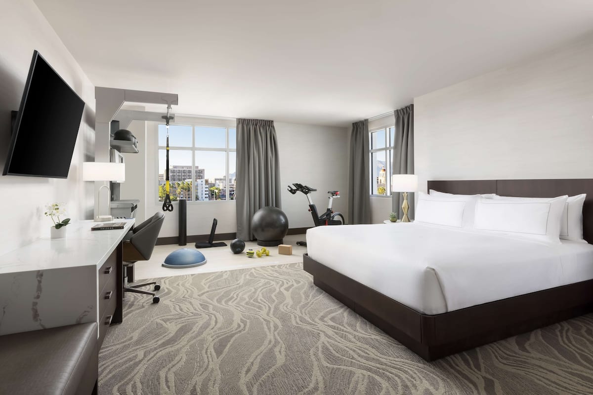 1 King Bed Fitness Room | 1 bedroom, hypo-allergenic bedding, in-room safe, desk
