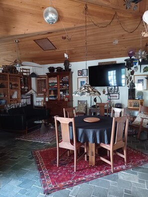 تناول الطعام