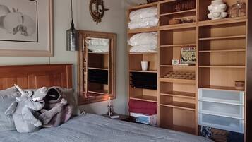 1 chambre, coffres-forts dans les chambres, bureau, rideaux occultants