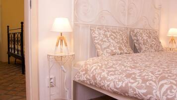 2 makuuhuonetta, työpöytä, Wi-Fi