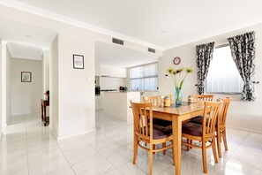 Dining - Brand New House in Central Location For Non Smokers Only (Bayswater)