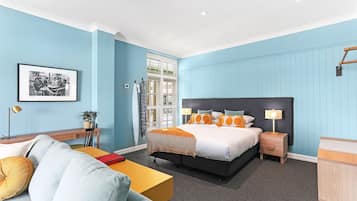 Suíte (Sunrise) | Cofres nos quartos, ferros/tábuas de passar roupa, Wi-Fi de cortesia