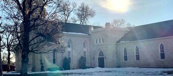 Jailer`s Cottage | 130-Year-Old Gem | Sleeps 12