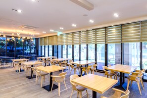 Restaurant - Shin Shin Hotel Seogwipo (Seogwipo)
