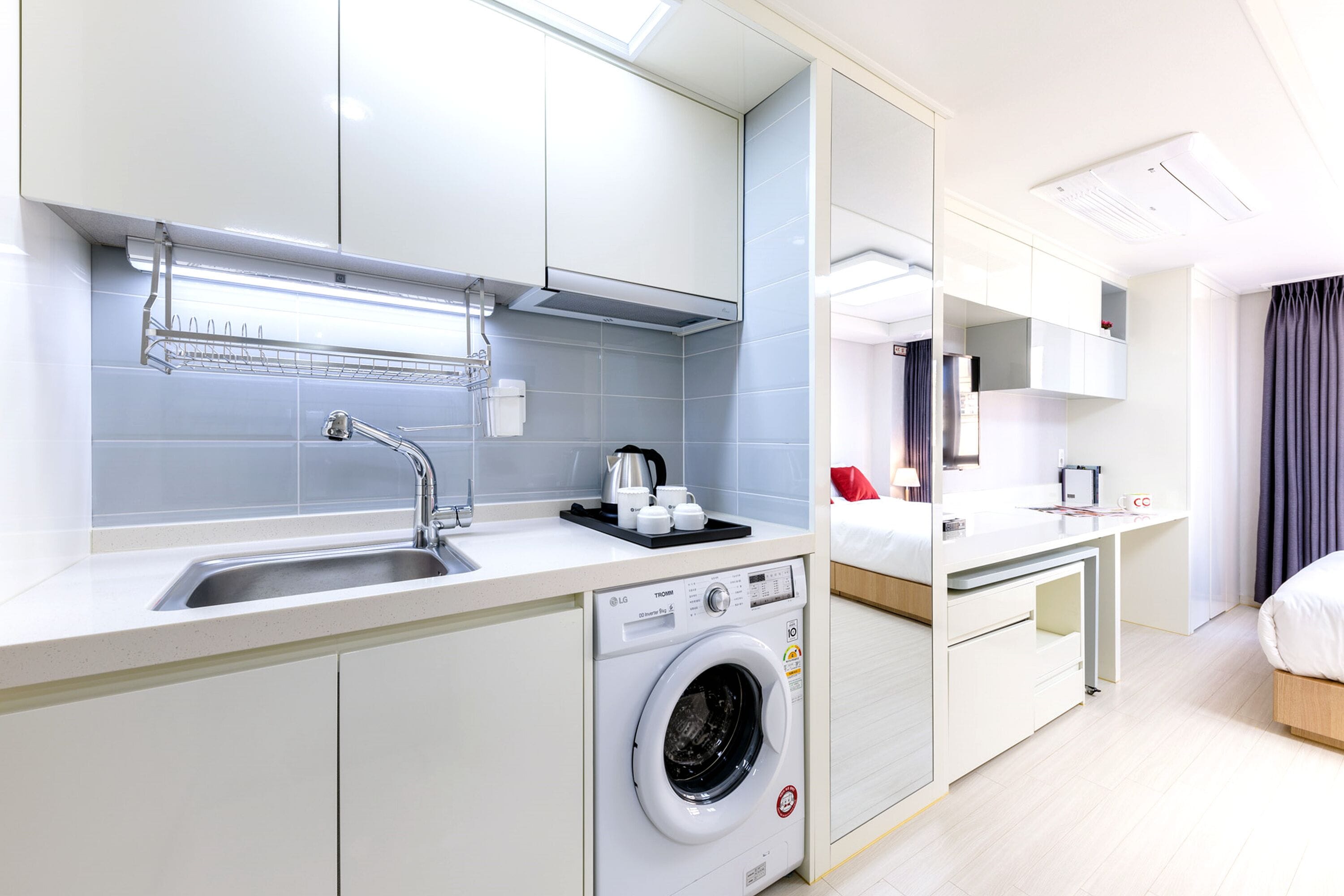 premier double room, city view | 1 bedroom, individually furnished, desk, laptop workspace