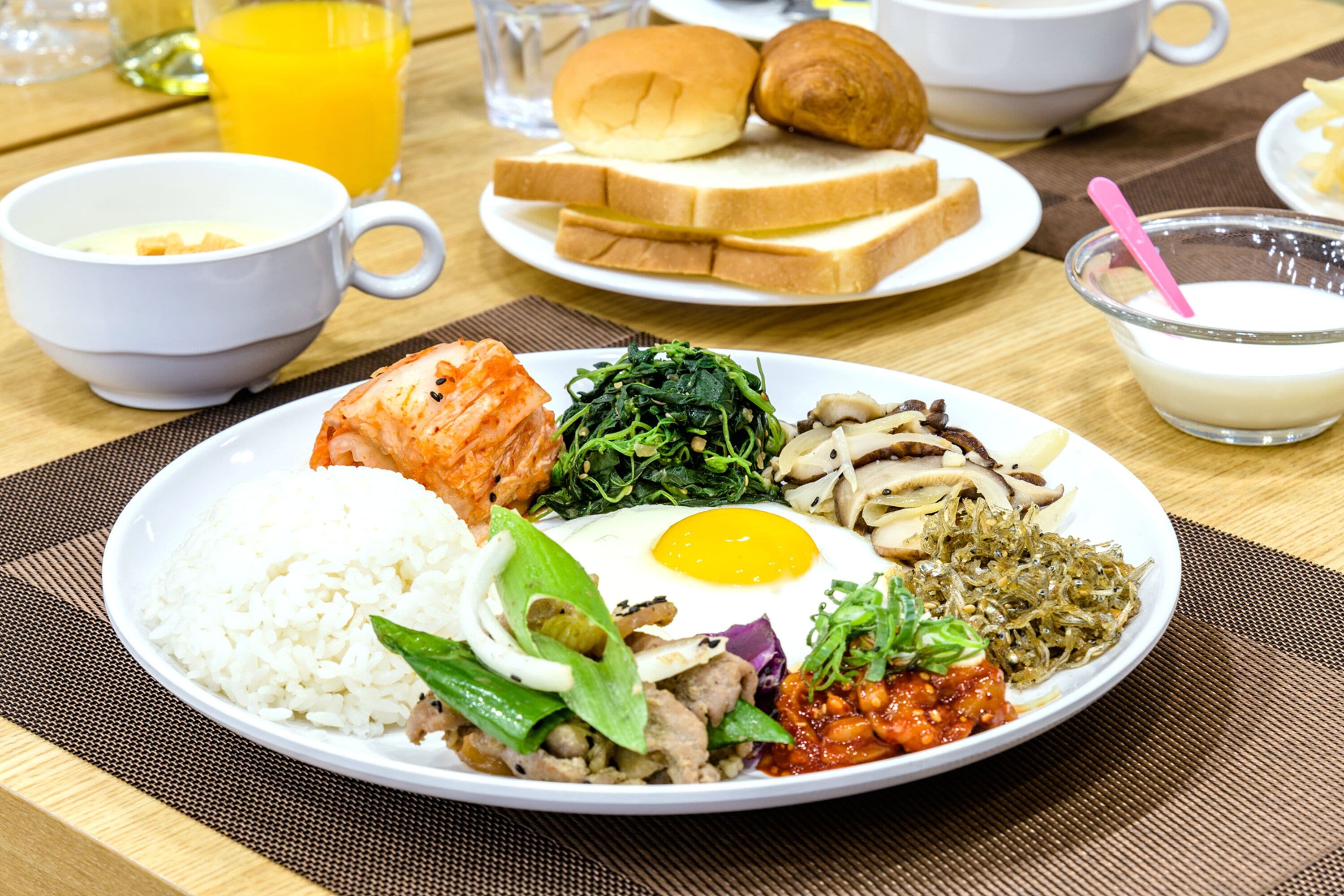 daily buffet breakfast (krw 15000 per person)