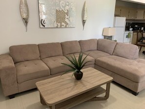 Living area - 3 Bedroom Private home with Free Wifi and Free Parking (Chalan Pago Ordot)