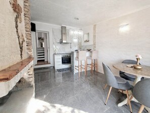 Uklassifisert bilde, 5 av 61, knapp