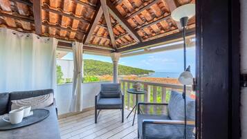 Apartment (Apartment with terrace and sea view) | Terrace/patio