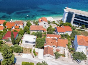 Aerial view - Apartments Vrandecic (Postira)