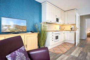 Køleskab, mikrobølgeovn, ovn, opvaskemaskine