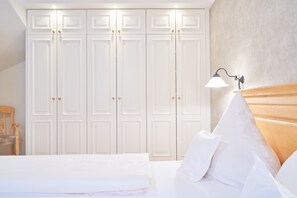 3 Schlafzimmer, Zimmersafe, WLAN, Bettwäsche