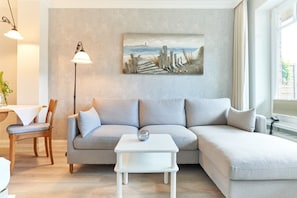 TV - Strandflieder, App. 18 (Sylt)