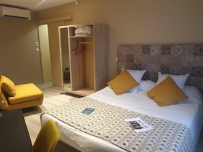 2 bedrooms, internet