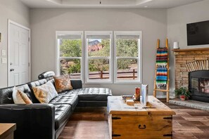 TV, fireplace, offices
