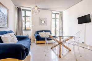 Televisie en een kantoor