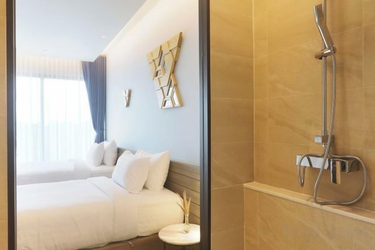 Minibar, rideaux occultants, Wi-Fi gratuit, décoration personnalisée