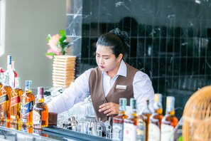 Restaurant - The Signature Hotel Airport (Khlong Hoi Khong)