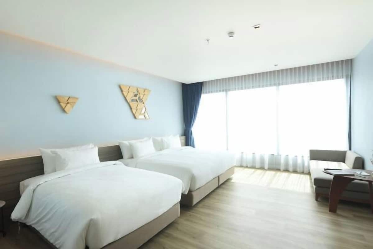 1 bedroom, minibar, individually decorated, individually furnished