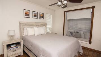 1 室のベッドルーム、WiFi