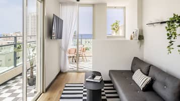 Appartement, 2 chambres, balcon | Coin séjour