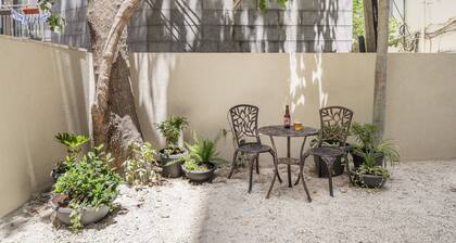 Mr. Montana - By TLV2GO