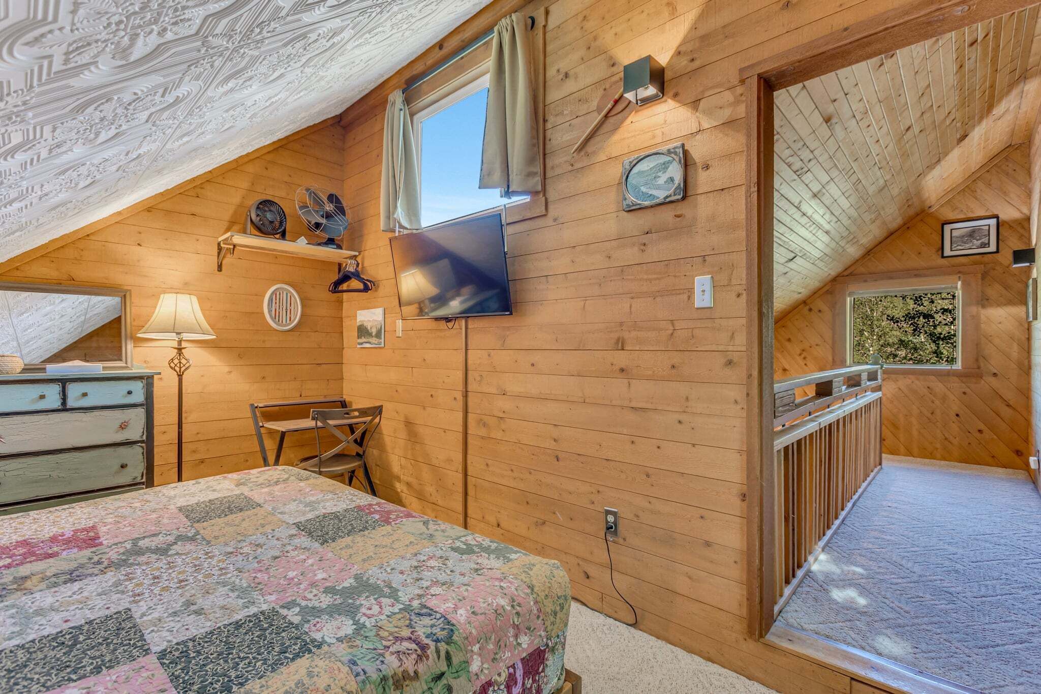 1 chambre, bureau, accès au Wi-Fi (inclus), literie fournie
