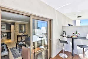 Habitación básica doble | Terraza o patio