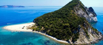 Private pool villa with water massage pool and sea view roof garden