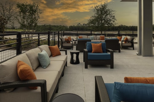 Hyatt House The Woodlands / Shenandoah