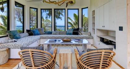 Haena Beach House 2 Bedroom Home by RedAwning
