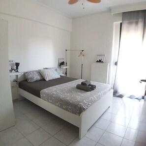 1 bedroom, iron/ironing board, WiFi, bed sheets - Happy Rabbit 1, Beautiful Apartment in Thessoloniki (Thessaloniki)
