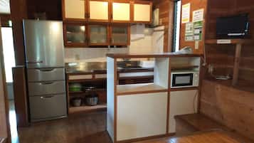 Fridge, microwave, stovetop, electric kettle