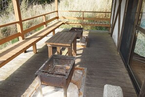 Outdoor dining - Minamiizu Land Hopia Detached house for 18 people / Kamo-gun Shizuoka (Kamo-gun)