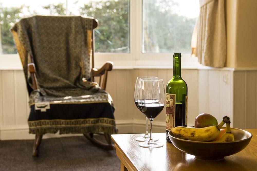 Rose Cottage - The Chestnuts Holiday Cottages