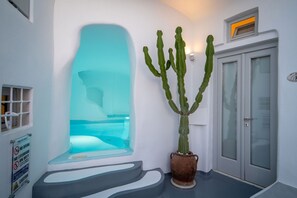 Indoor pool, a heated pool - Elegant two-bedroom duplex  with hot tub, Caldera view and swimming pool (Thera)