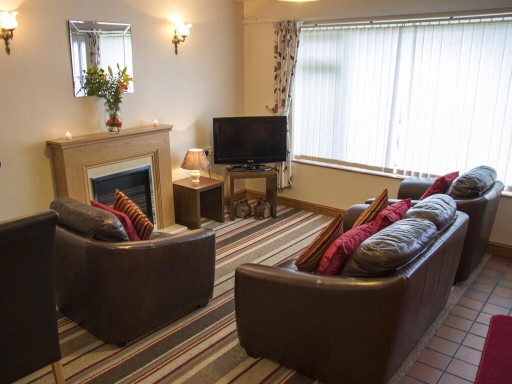 Buttercup Cottage - The Chestnuts Holiday Cottages