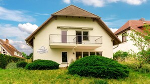 Exterior - Apartment with balcony and country view (Malchow)